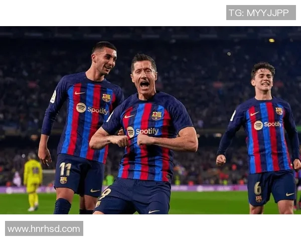 维拉利尔主场迎战巴塞罗那双方争夺西甲积分榜关键战役